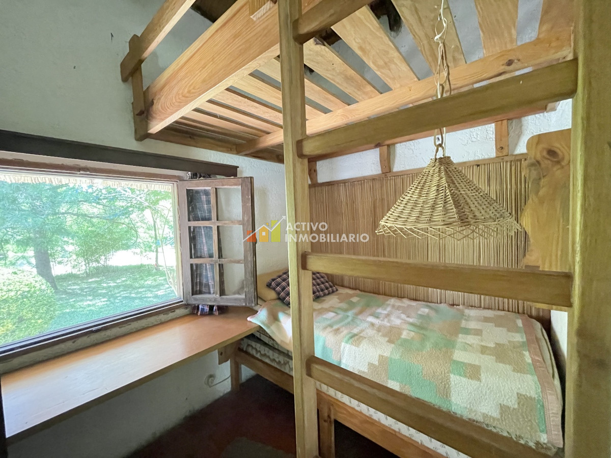 Casa ID.162 - Venta Chalet 5 dormitorios + barbacoa - Punta Del Este 