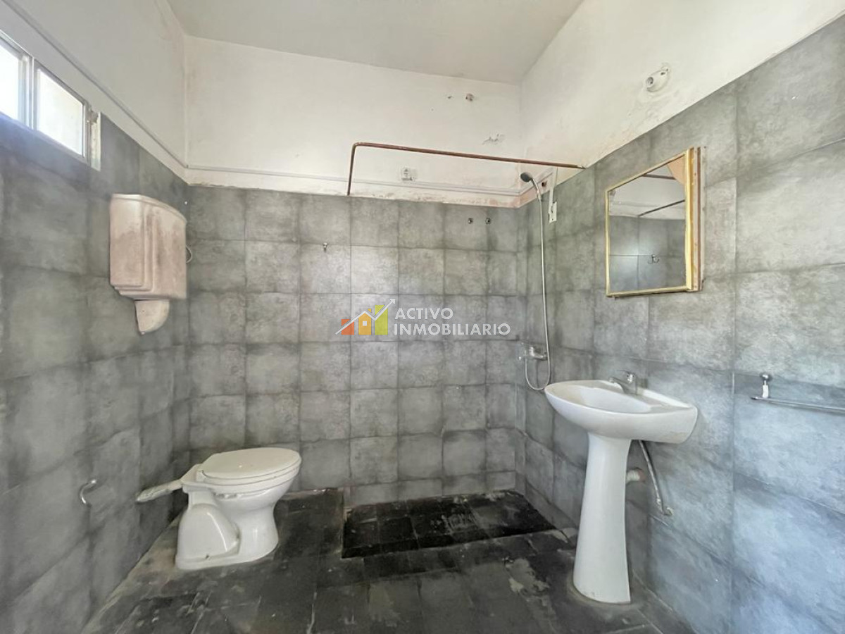 Casa ID.125 - Venta Excepcional propiedad en la zona mas linda del cerro !!