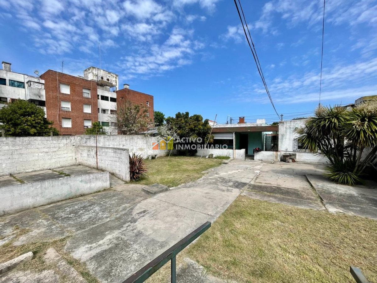 Casa ID.125 - Venta Excepcional propiedad en la zona mas linda del cerro !!