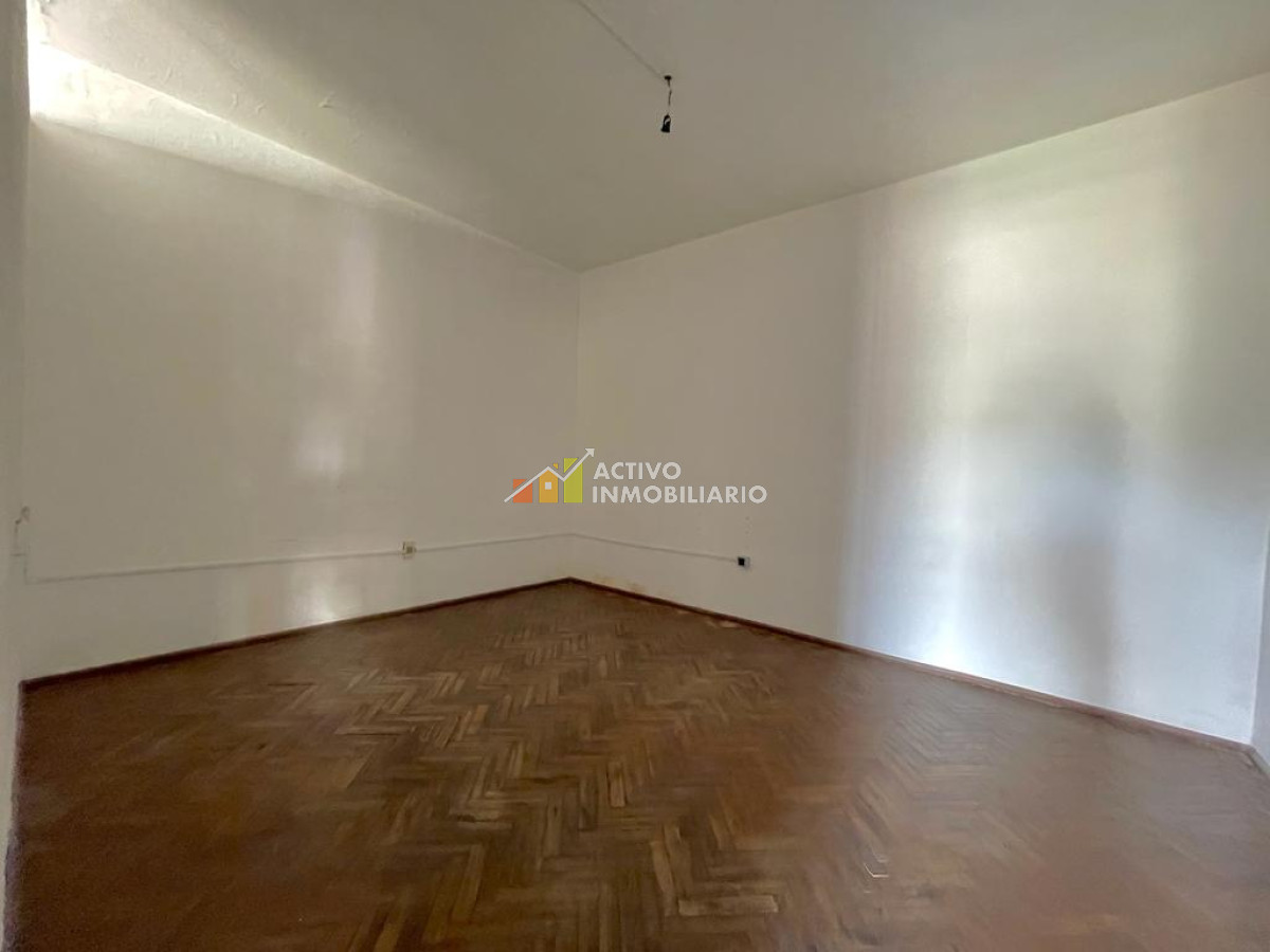 Casa ID.125 - Venta Excepcional propiedad en la zona mas linda del cerro !!