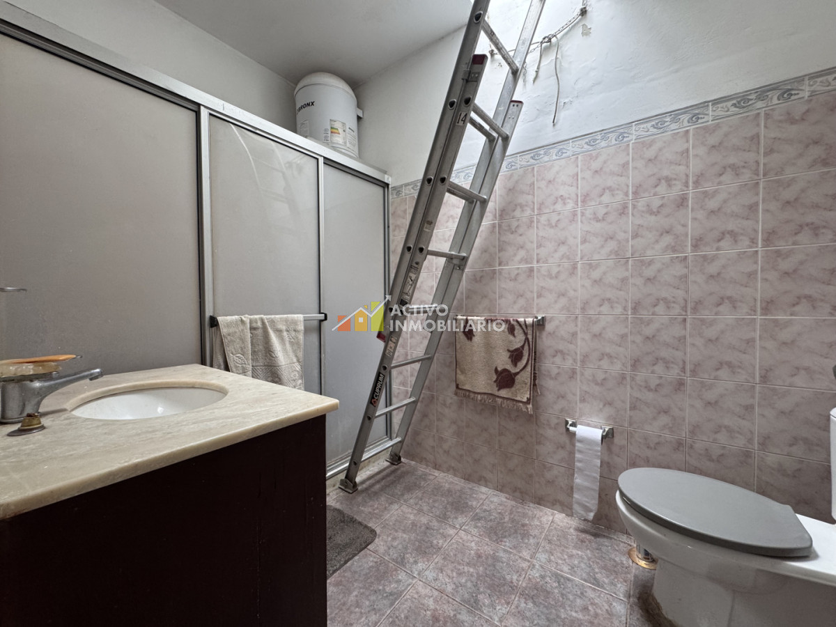 Casa ID.516 - Venta casa 3 dormitorios + patio + garaje - Punta Gorda 