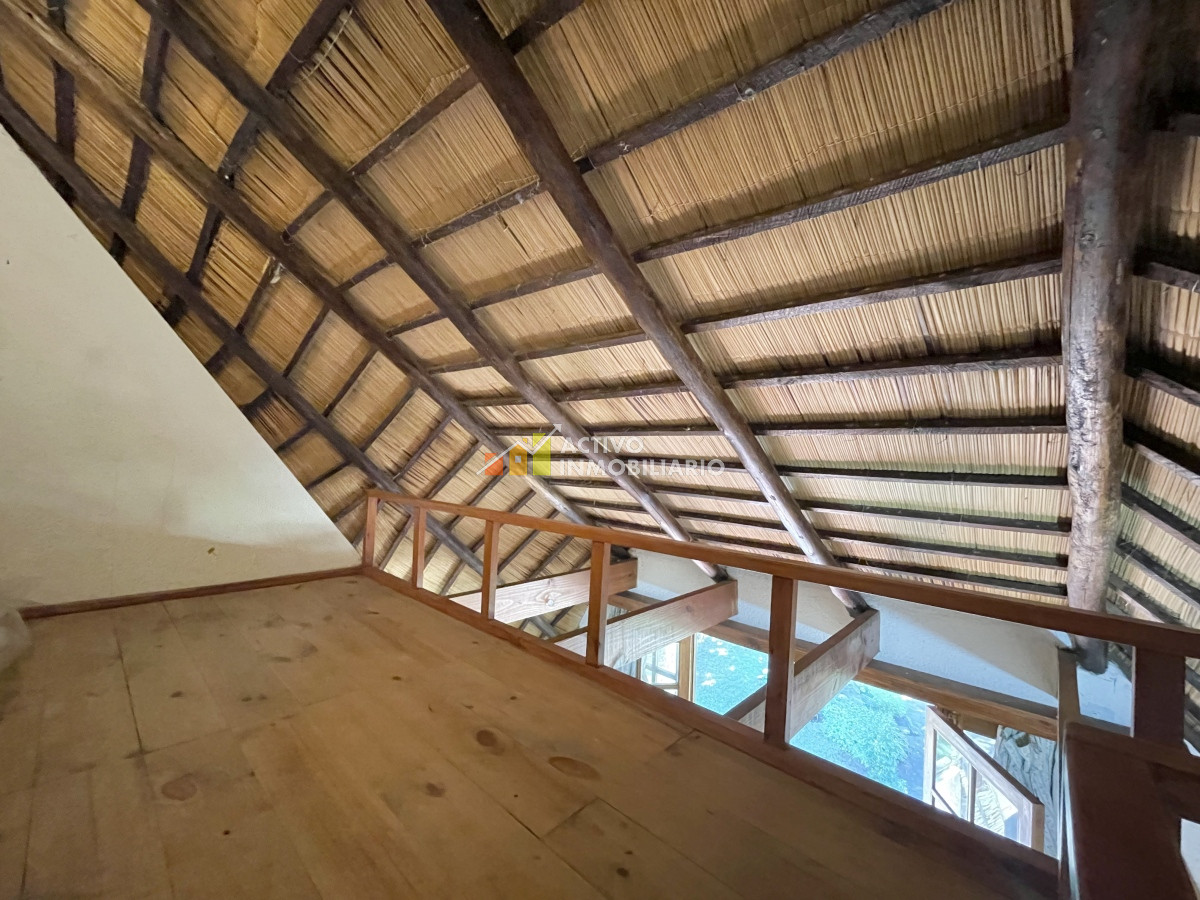 Casa ID.162 - Venta Chalet 5 dormitorios + barbacoa - Punta Del Este 