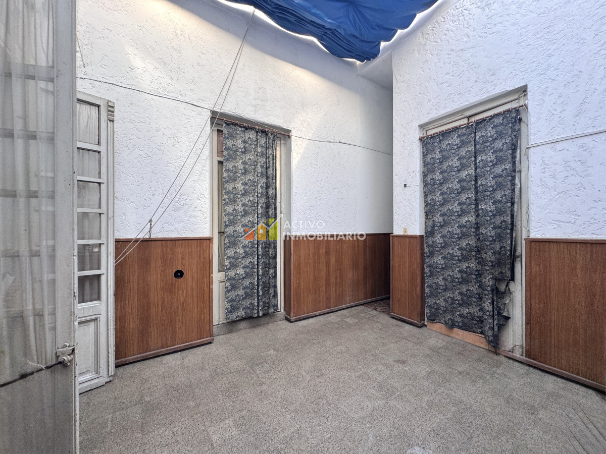 Casa ID.385 - Venta casa padrón único 10 habitaciones - Goes