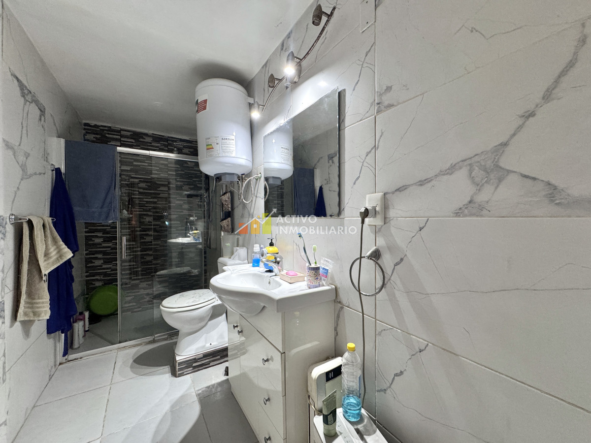 Casa ID.378 - Venta casa 3 dormitorios + patio + cochera - Villa Española 