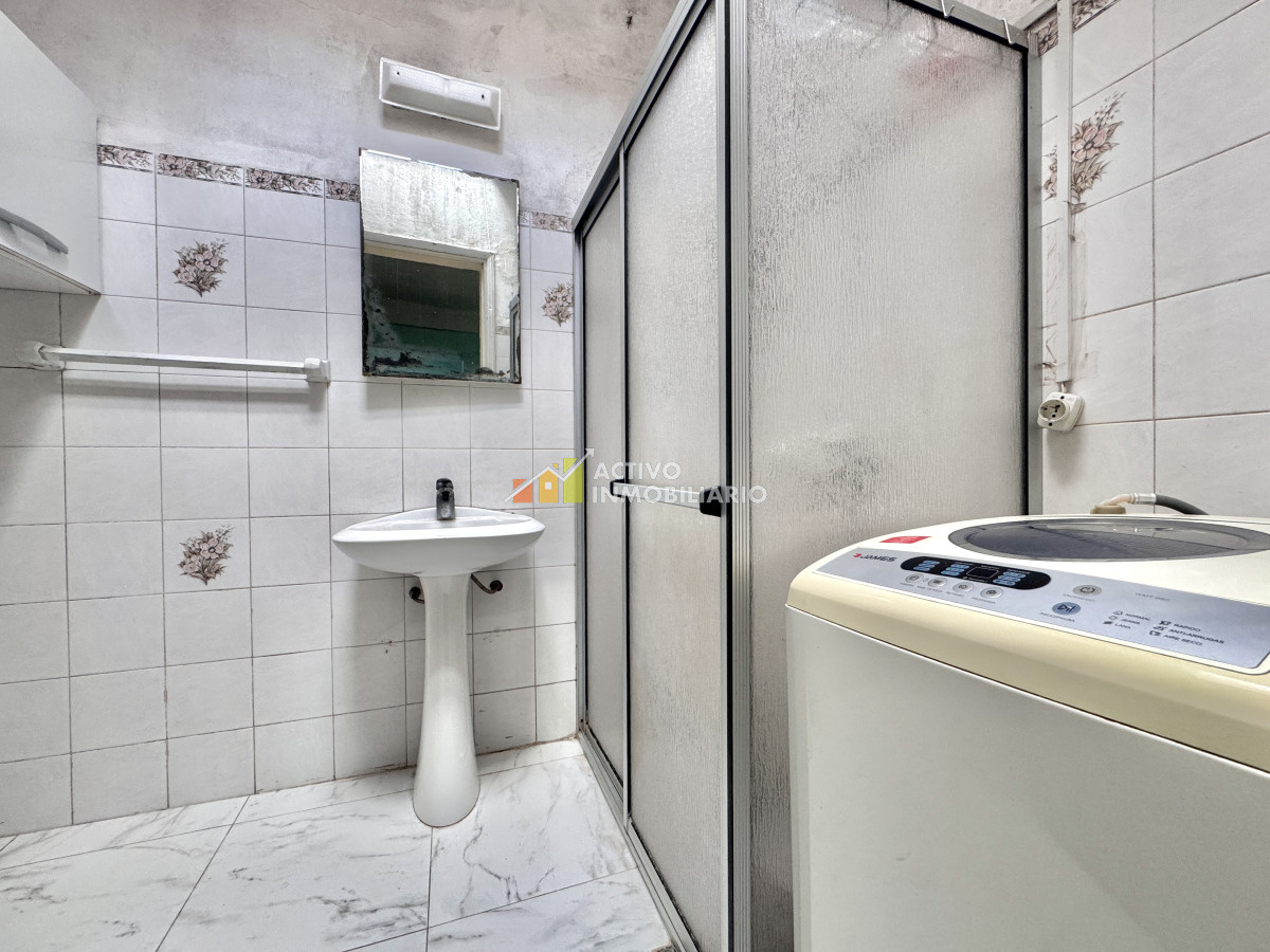 Casa ID.377 - Venta casa padrón único 2 dormitorios + patio - Flor de Maroñas