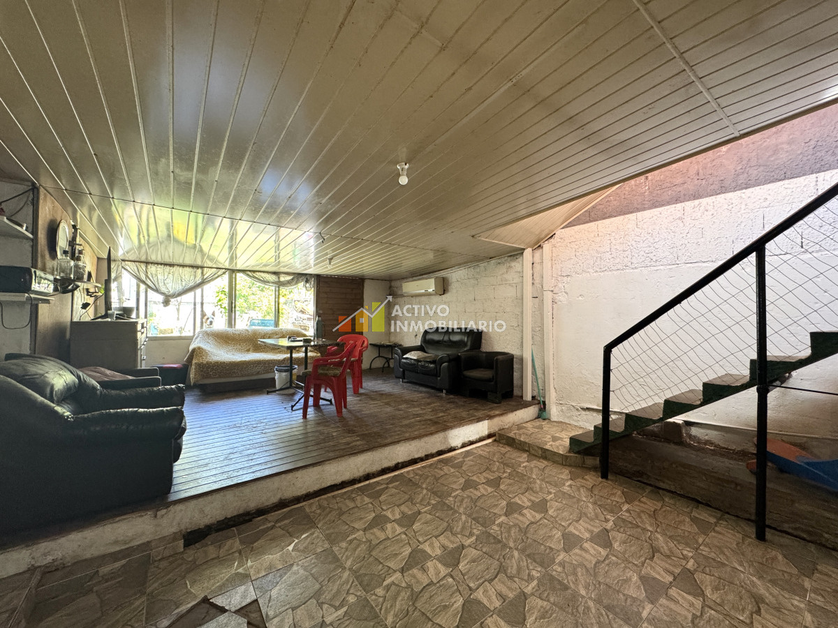 Casa ID.345 - Venta casa 3 dormitorios + patio + garaje - Maroñas