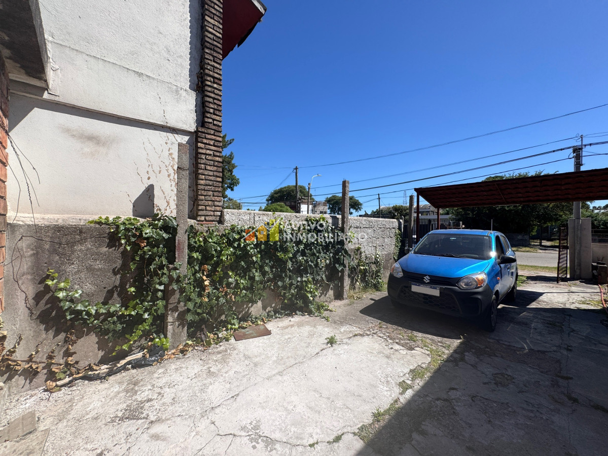 Casa ID.381 - Venta Casa A Reciclar 3 Dormitorios + Patio + Cochera - Ituzaingó
