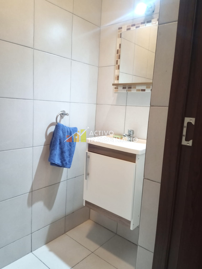 Casa ID.376 - Venta casa padrón único 3 dormitorios + garaje + patio - Pocitos