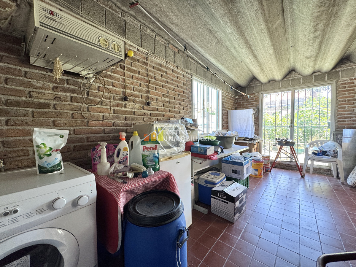 Casa ID.390 - Alquiler casa 4 dordomitorios 2 baños barbacoa y Garaje 