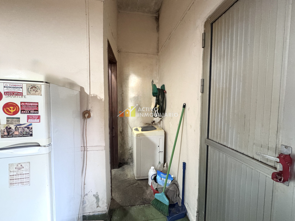 Casa ID.399 - Venta 2 Casas Con Patio, Padrón Único 399mts 