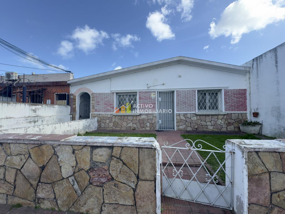 Casa ID.471 - Venta casa 1 dormitorio + patio - Villa Española