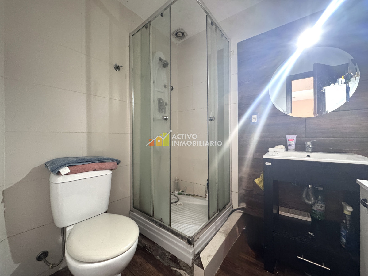 Casa ID.376 - Venta casa padrón único 3 dormitorios + garaje + patio - Pocitos