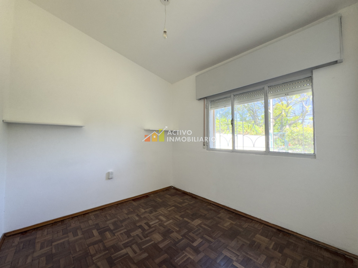 Casa ID.511 - Alquiler casa 4 dormitorios + patio + barbacoa - Carrasco