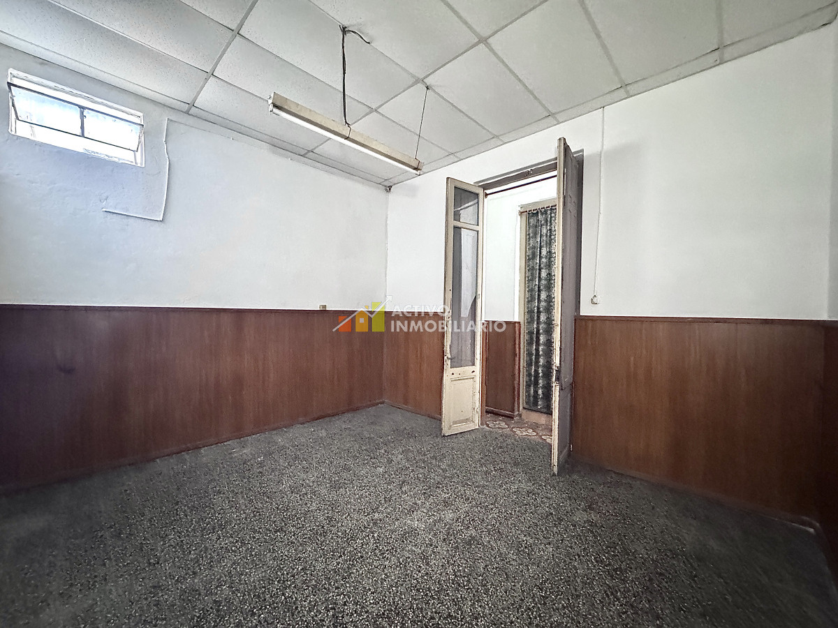 Casa ID.385 - Venta casa padrón único 10 habitaciones - Goes