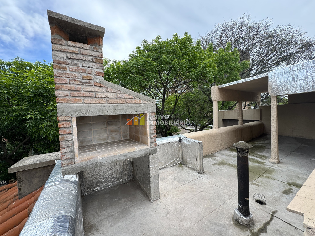 Casa ID.296 - Venta casa de altos 2 dormitorios + azotea con parrillero - Malvin