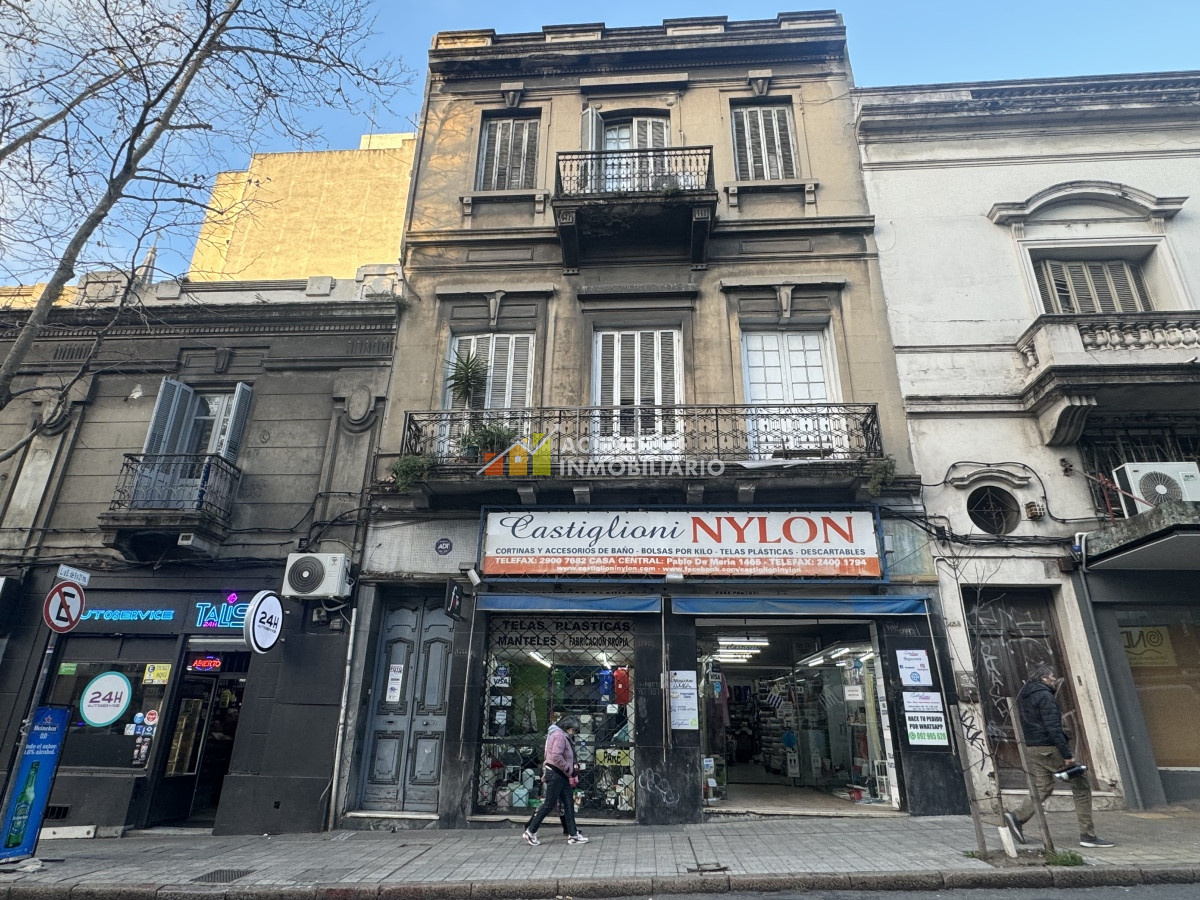 Casa ID.235 - Venta casa de altos de dos plantas 331mts a reciclar - Centro 
