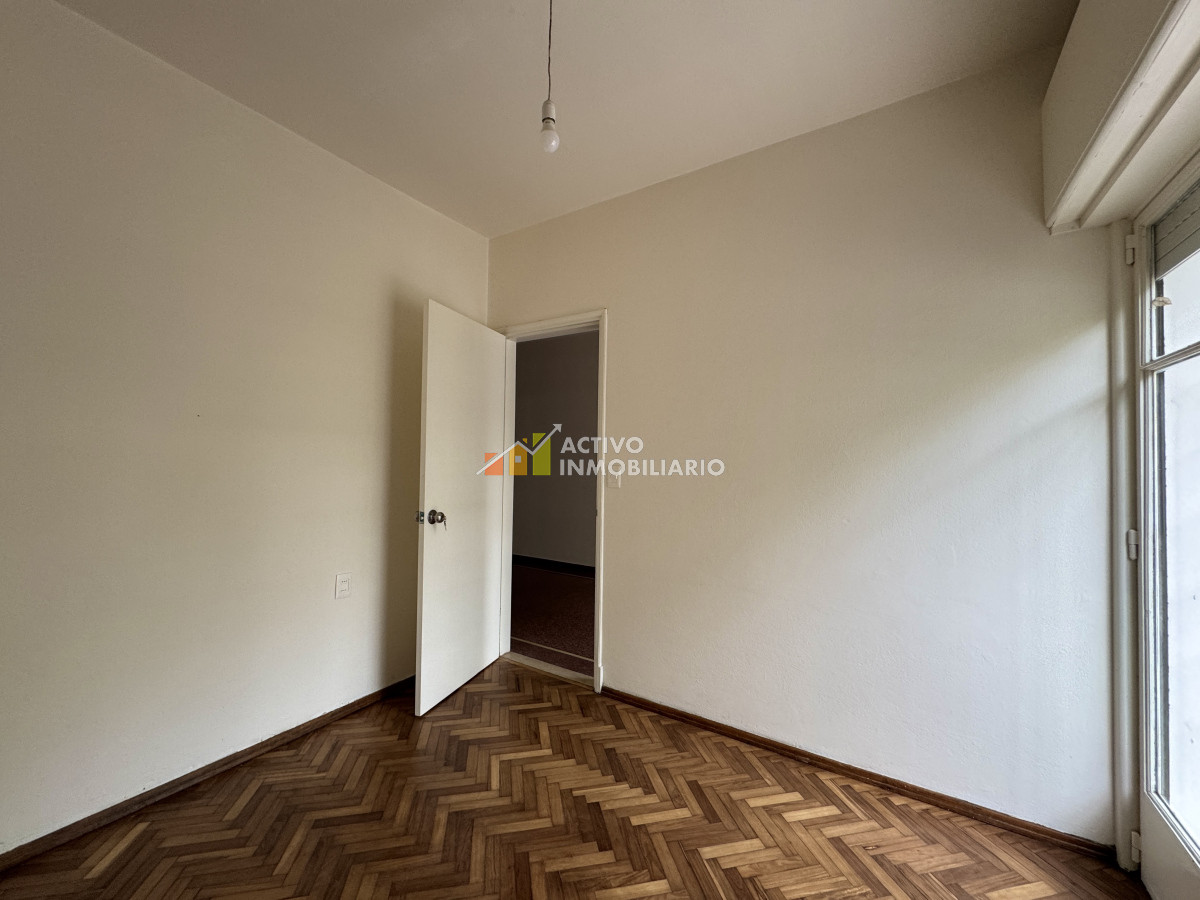 Casa ID.296 - Venta casa de altos 2 dormitorios + azotea con parrillero - Malvin
