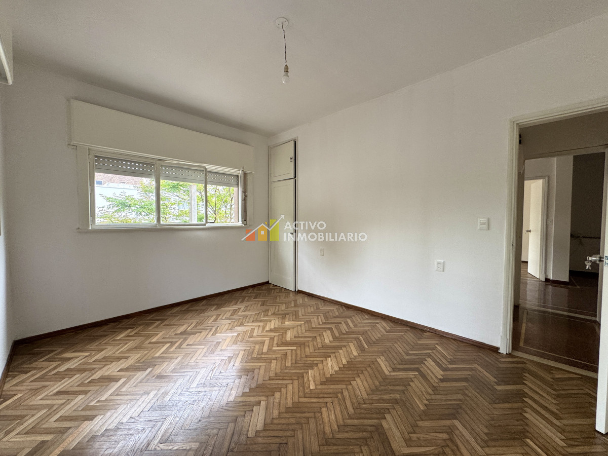 Casa ID.296 - Venta casa de altos 2 dormitorios + azotea con parrillero - Malvin