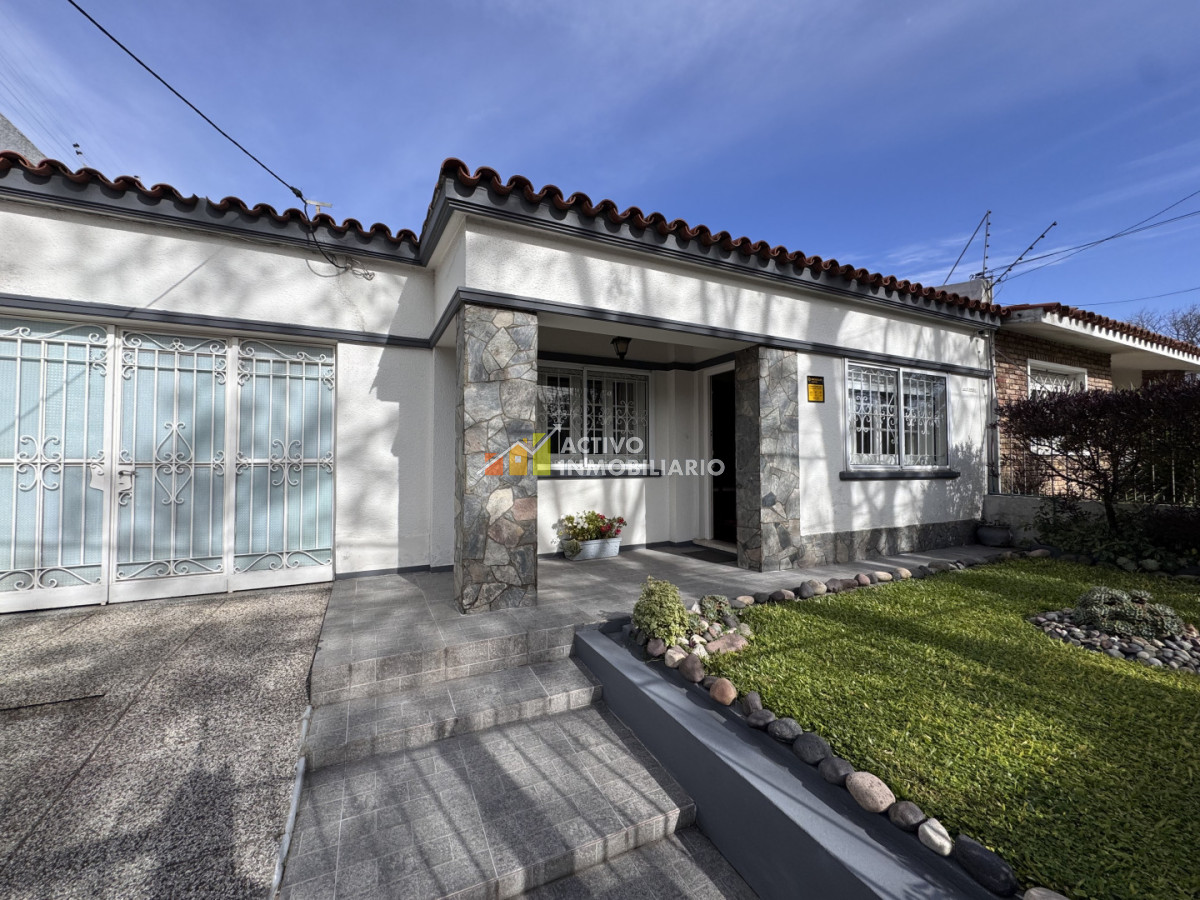 Casa ID.625 - Venta 2 casas en padrón único - Parque Batlle 
