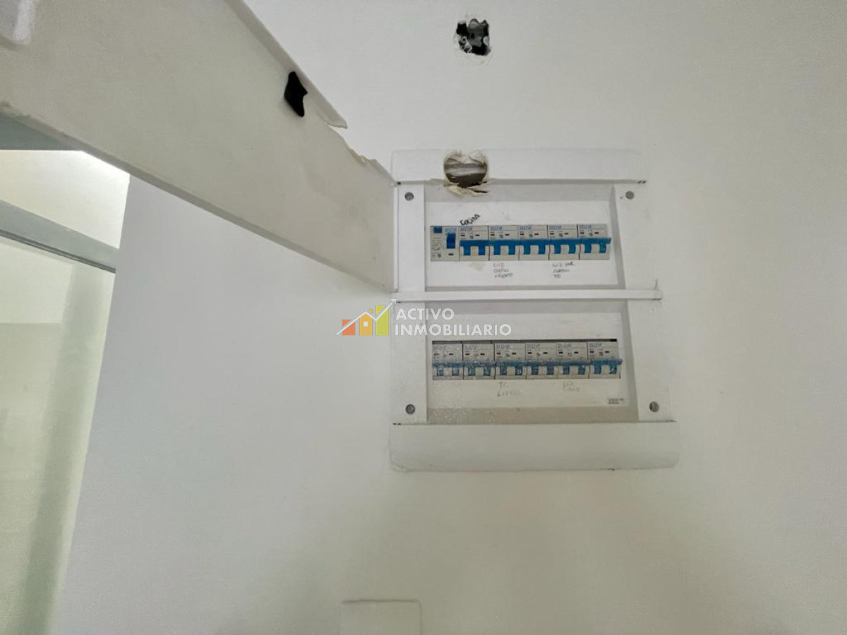 Casa ID.130 - Casa reciclada con renta 3 dormitorios + patio + azotea - La blanqueada 