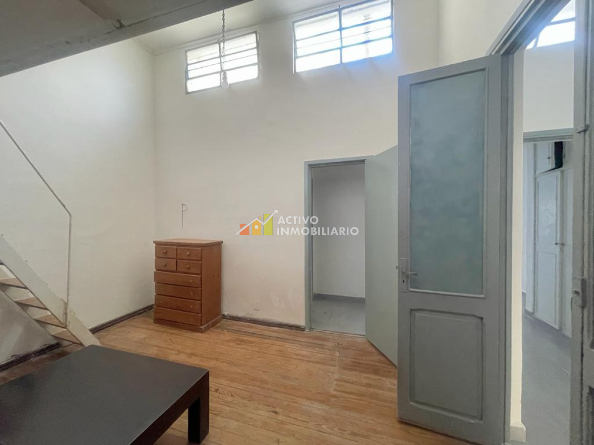 Casa ID.130 - Casa reciclada con renta 3 dormitorios + patio + azotea - La blanqueada 