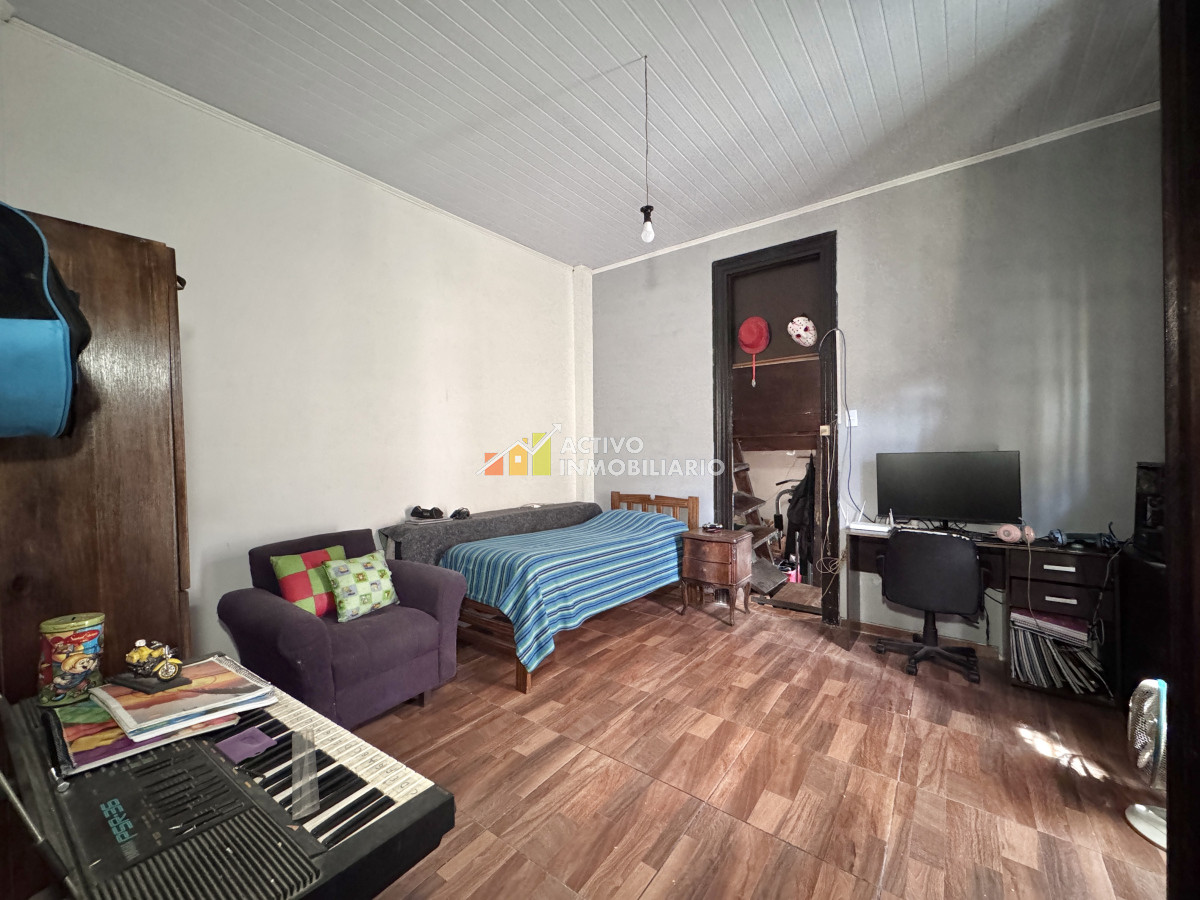 Casa ID.378 - Venta casa 3 dormitorios + patio + cochera - Villa Española 