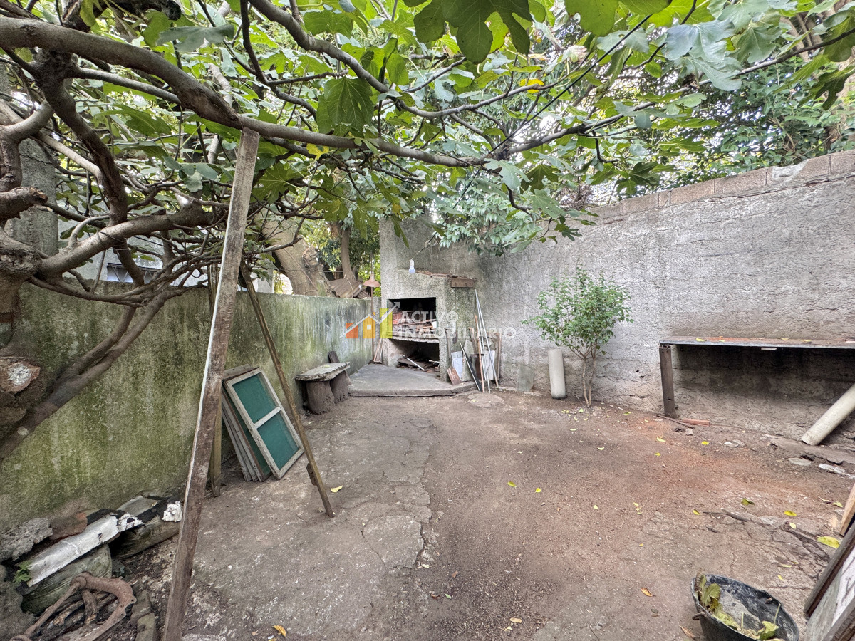 Casa ID.377 - Venta casa padrón único 2 dormitorios + patio - Flor de Maroñas
