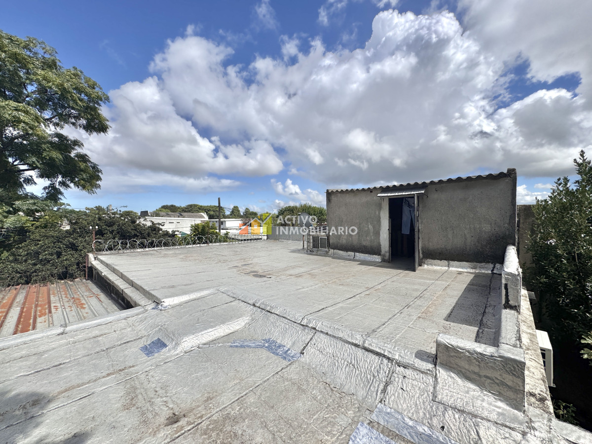 Casa ID.377 - Venta casa padrón único 2 dormitorios + patio - Flor de Maroñas