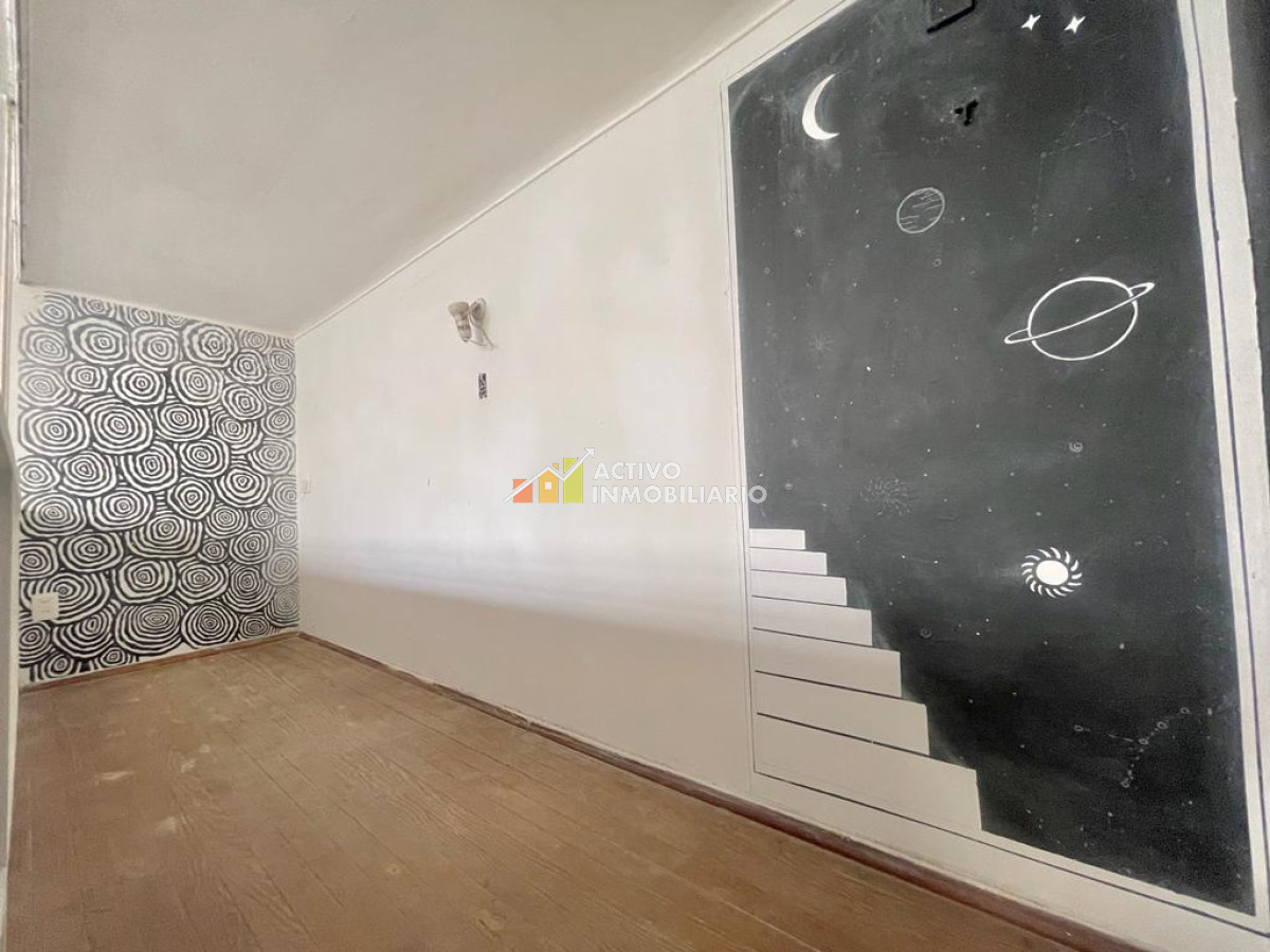 Casa ID.130 - Casa reciclada con renta 3 dormitorios + patio + azotea - La blanqueada 