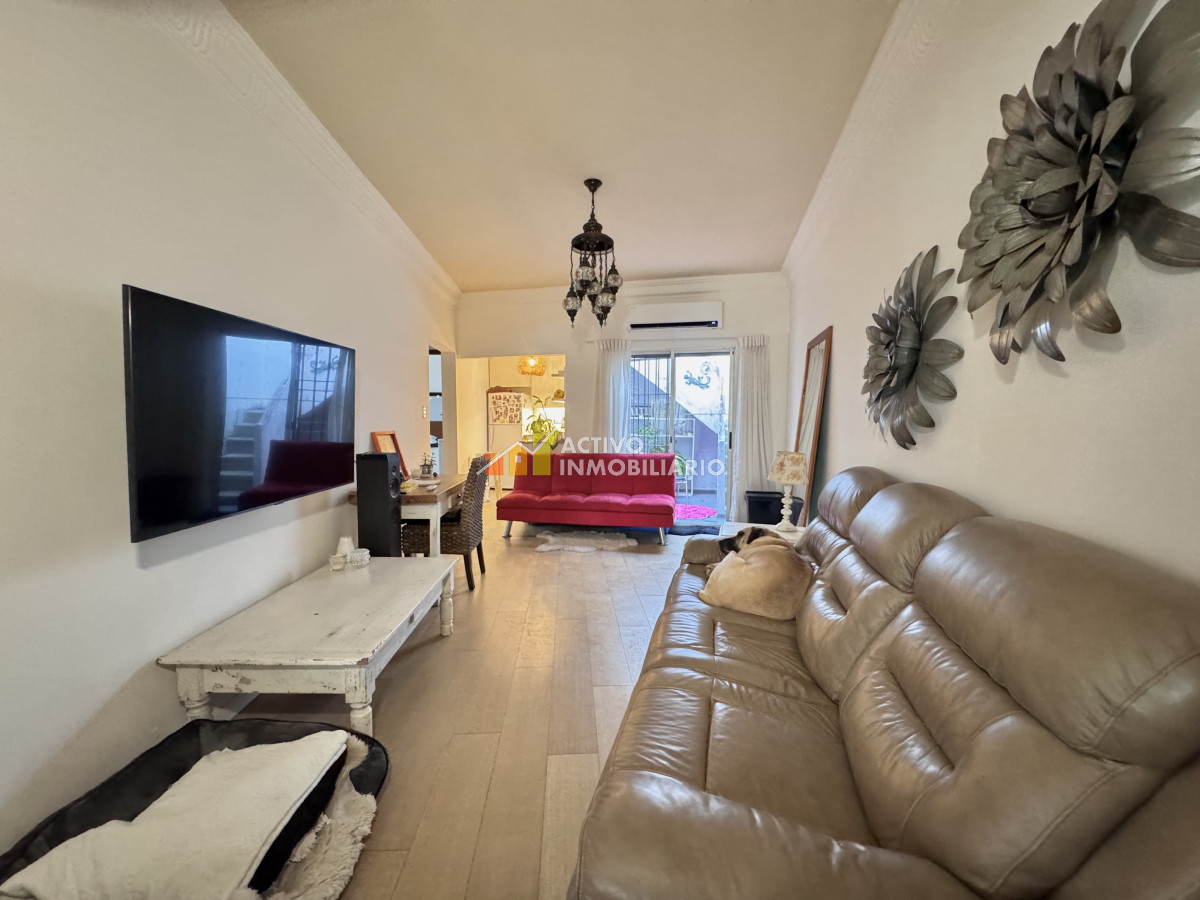 Casa ID.434 - Venta casa 2 dormitorios + azotea transitable - Pocitos