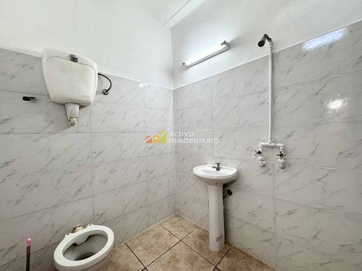 Casa ID.385 - Venta casa padrón único 10 habitaciones - Goes