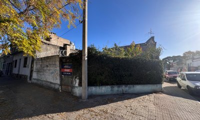 Venta casa a reciclar padrón único - Brazo Oriental