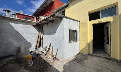 Venta casa 1 dormitorio + patio - Cerrito
