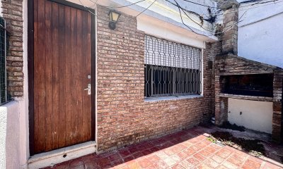 Venta casa 2 dormitorios + patio + parrillero + terraza - Parque Batlle