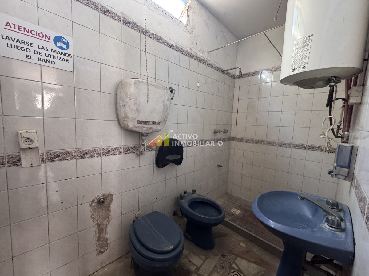 Galpón ID.353 - Venta local logístico industrial frigorífico 906mts de terreno - Maroñas