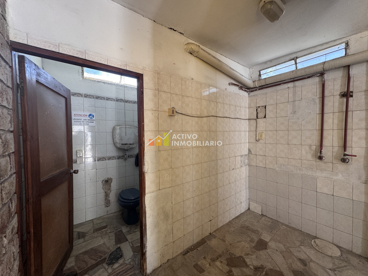 Galpón ID.353 - Venta local logístico industrial frigorífico 906mts de terreno - Maroñas