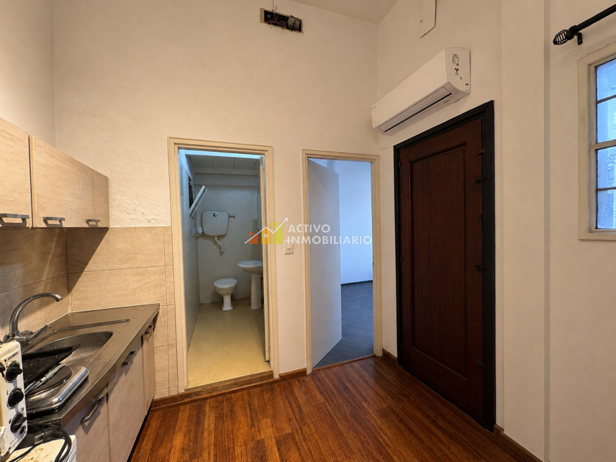 Local Comercial ID.607 - Alquiler local comercial a pie de calle - Pocitos