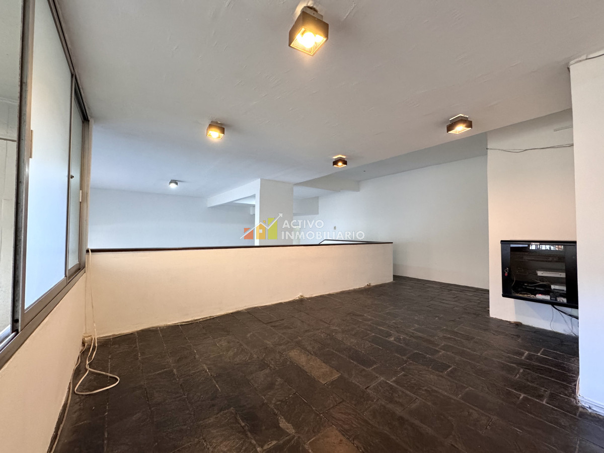 Local Comercial ID.435 - Alquiler local a pie de calle - Punta Carretas