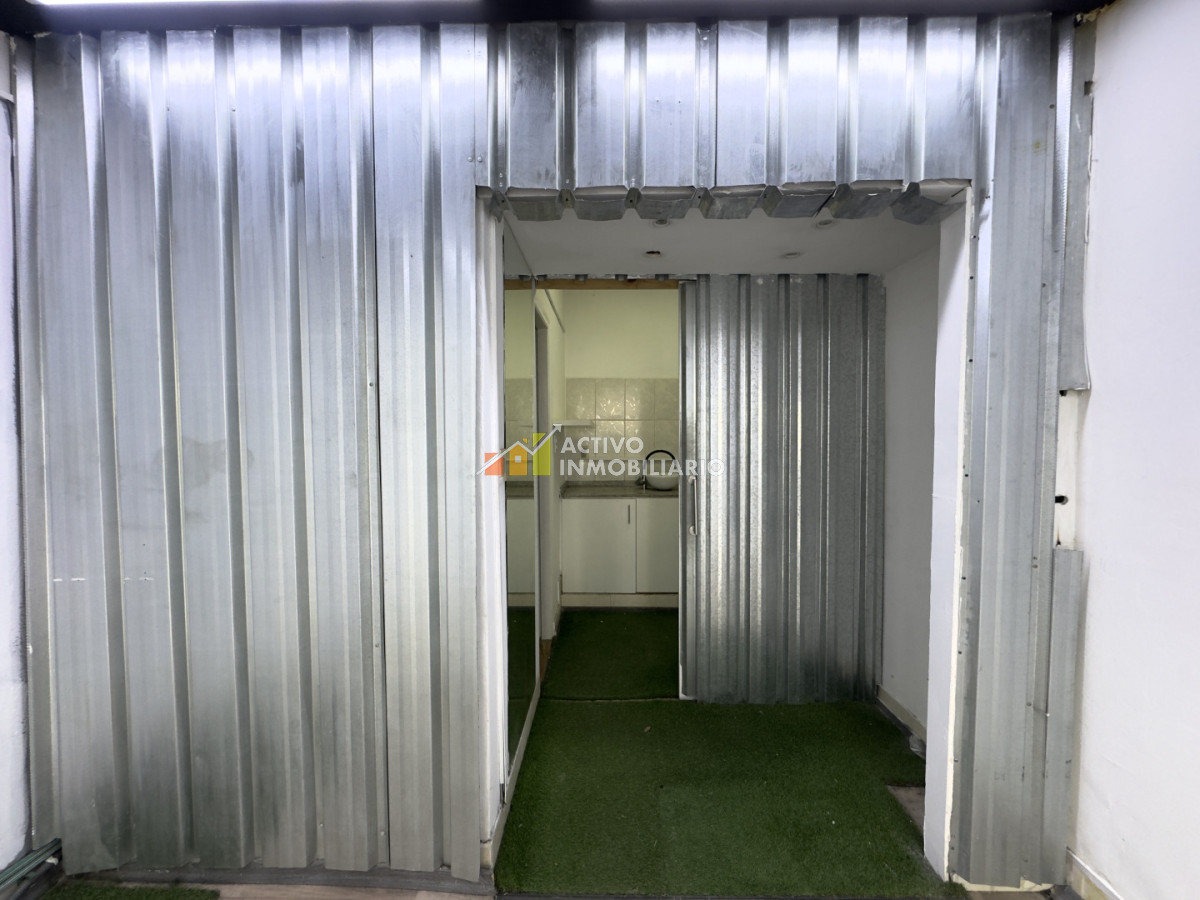 Local Comercial ID.502 - Alquiler local comercial a pie de calle - Pocitos