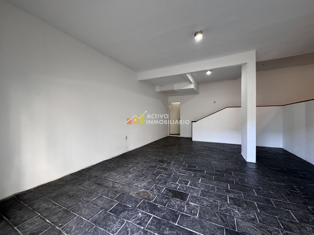 Local Comercial ID.435 - Alquiler local a pie de calle - Punta Carretas