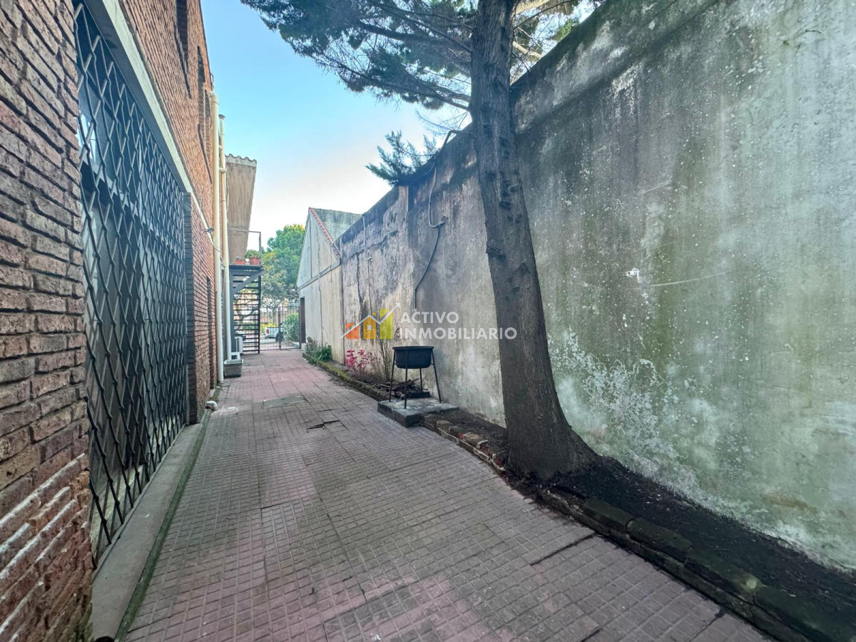 Local Comercial ID.270 - Alquiler local - oficina en el centro de Carrasco