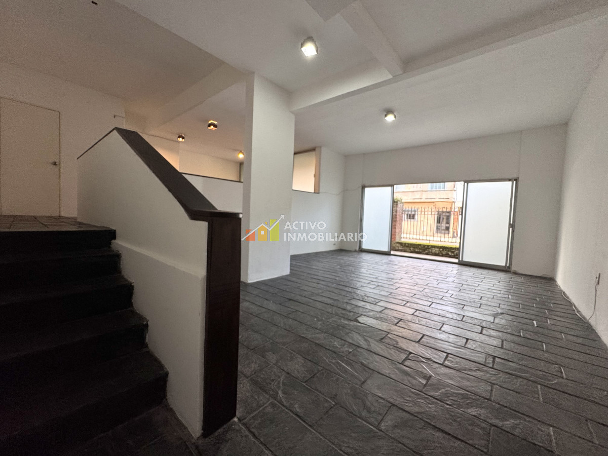 Local Comercial ID.435 - Alquiler local a pie de calle - Punta Carretas