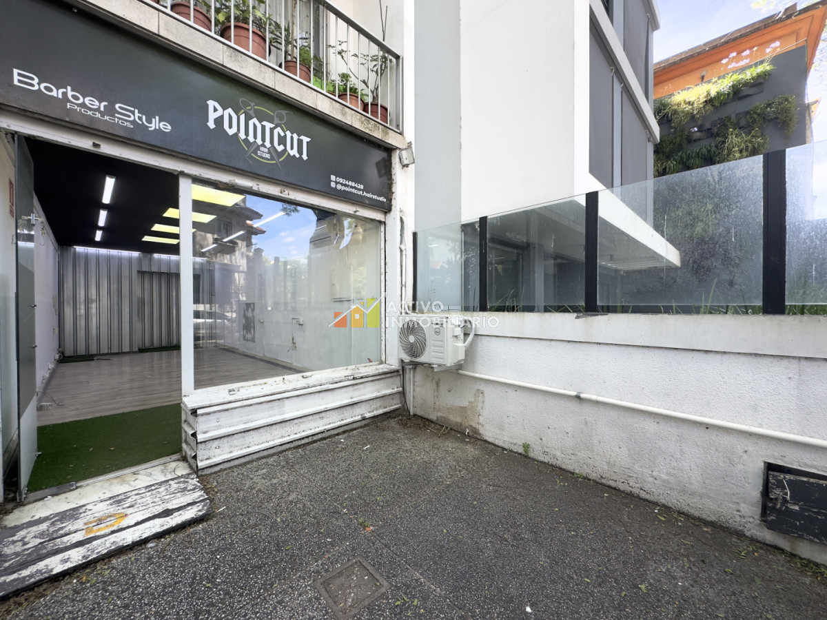 Local Comercial ID.502 - Alquiler local comercial a pie de calle - Pocitos