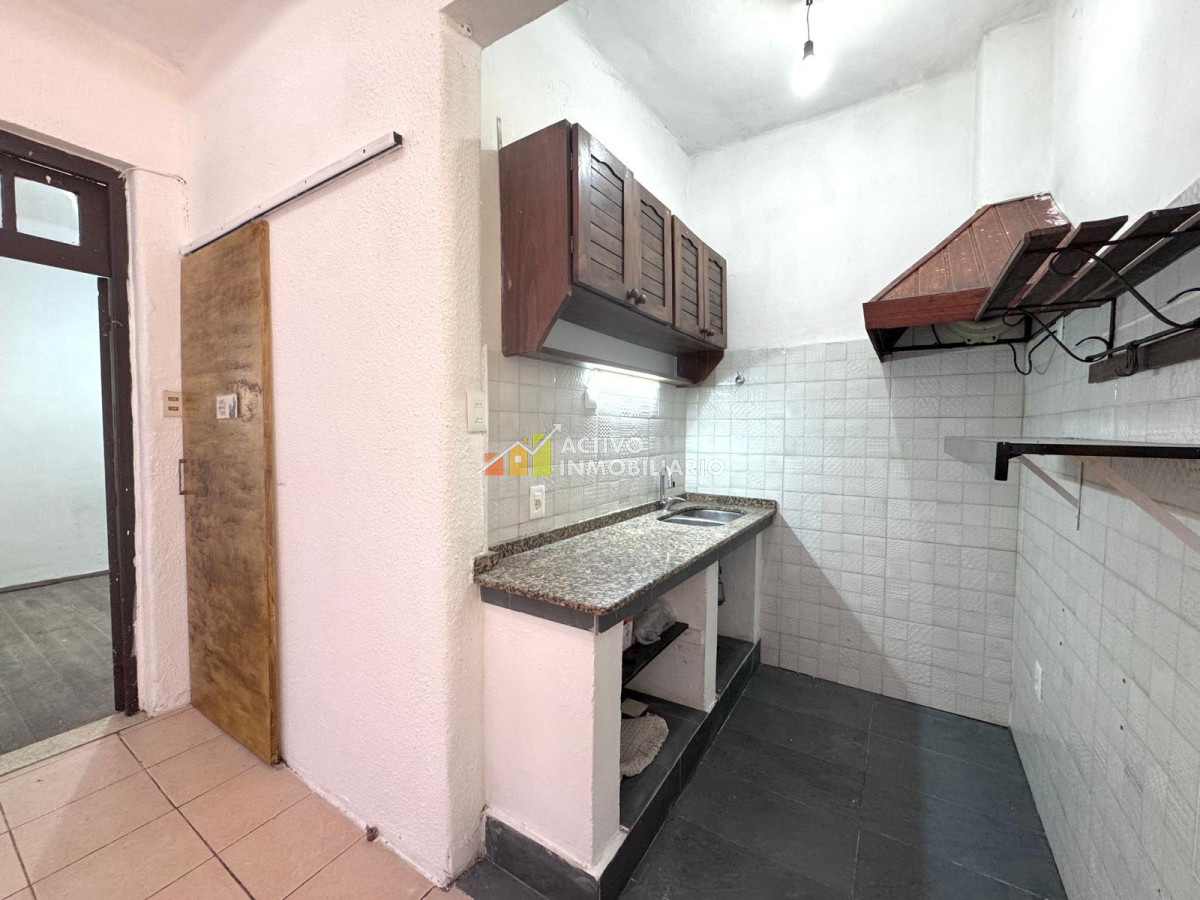 Apartamento ID.320 - Apartamento tipo casa 2 dormitorios + patio + parrillero + terraza - Parque Batlle
