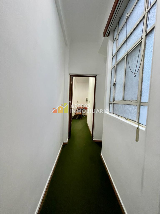 Oficina ID.63 - Bajó de precio! Venta Oficina 3 Consultorios + Sala De Reuniones - Centro