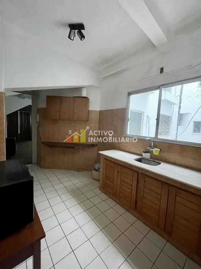 Oficina ID.63 - Bajó de precio! Venta Oficina 3 Consultorios + Sala De Reuniones - Centro