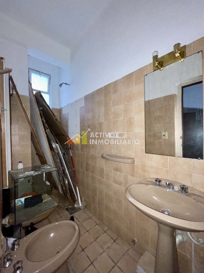 Oficina ID.63 - Bajó de precio! Venta Oficina 3 Consultorios + Sala De Reuniones - Centro