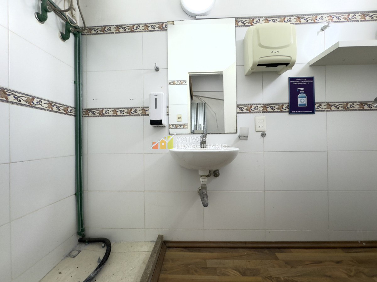 Oficina ID.503 - Alquiler local - oficina en Pocitos