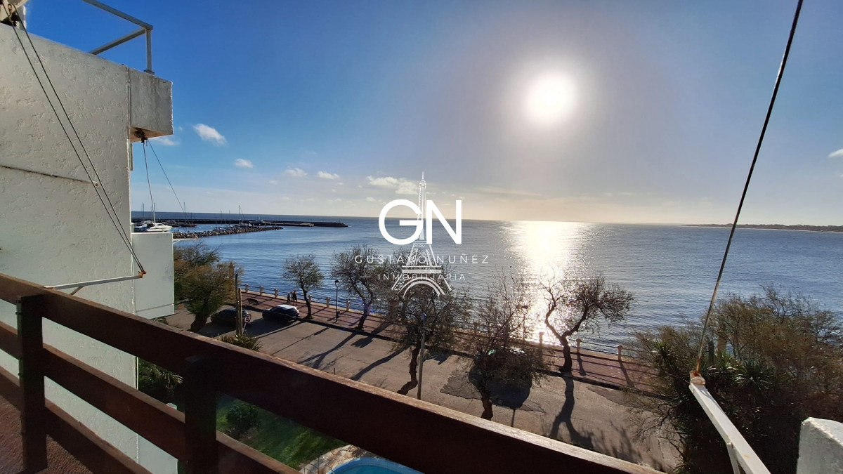 Apartamento ID.4735 - Frente al mar