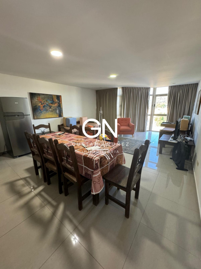 Apartamento ID.4900 - Frente al mar